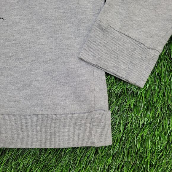 Disney Minnie-Mouse Sweatshirt Womens Medium 19x22 Gray - Picture 13 of 13